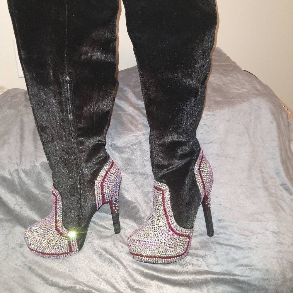 Women's thigh high boots